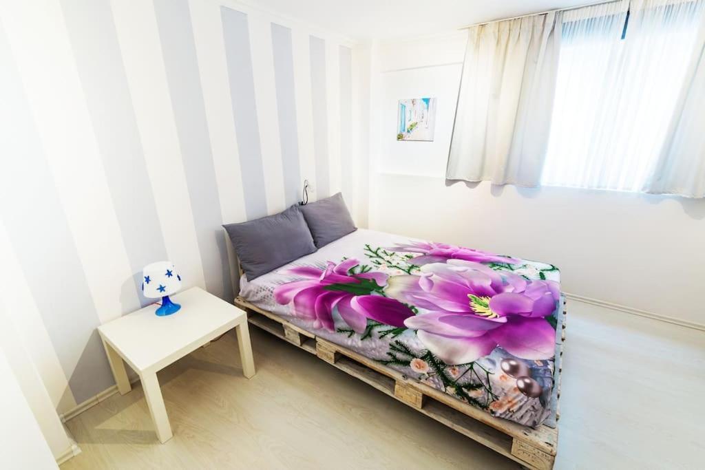 2 Bedrooms Apartment Close To Metro Dafni In 雅典 外观 照片